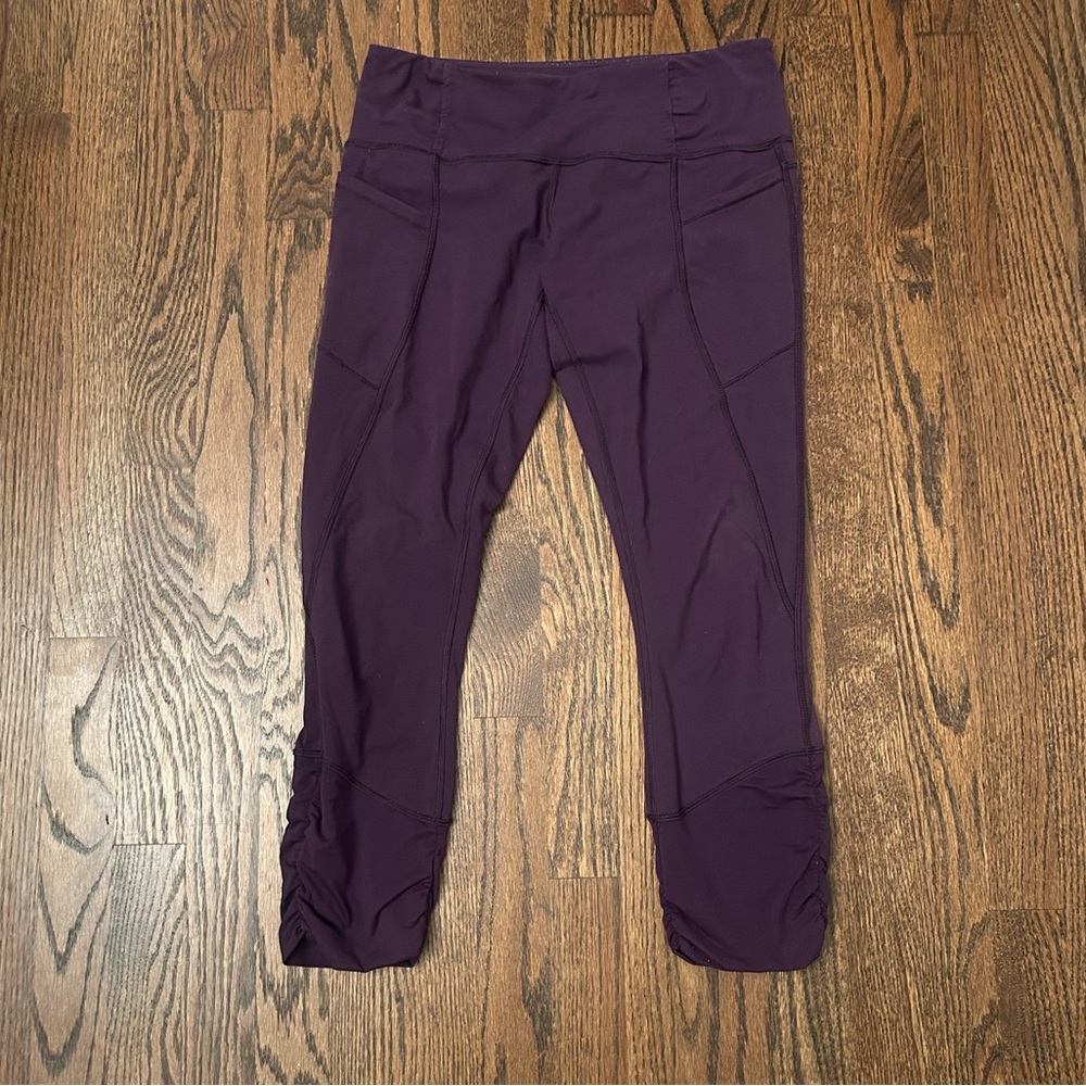 Lululemon Athletica Cropped Leggings size 6